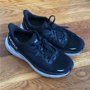 Hoka Clifton 8s